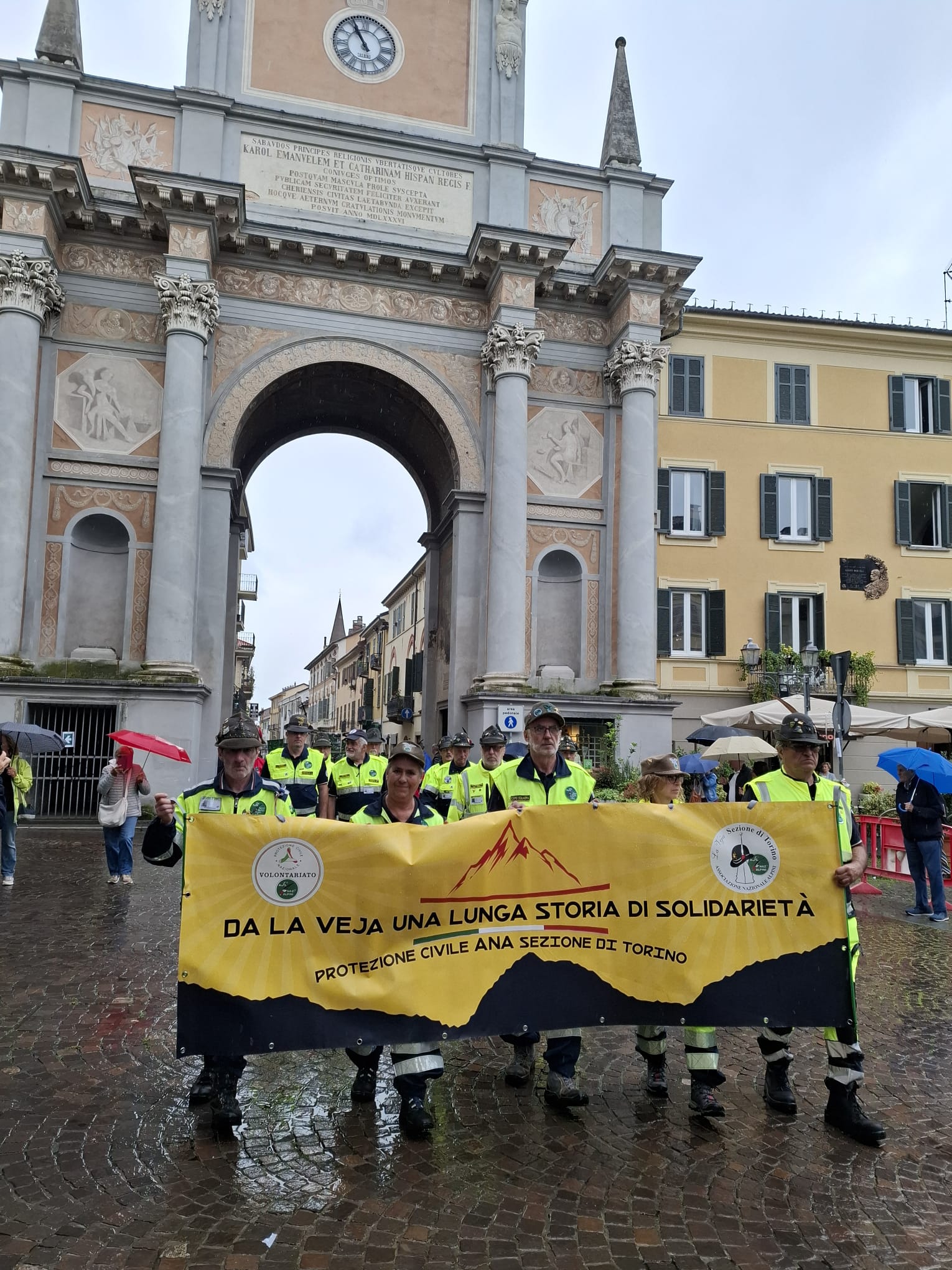 2406-12 100 Gruppo 35.jpeg